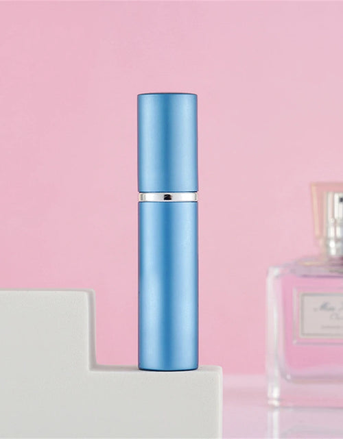 Load image into Gallery viewer, 5ml Portable Refillable Perfume Bottle With Atomizer Empty  Aluminum Parfume Case Container Spray Bottle Travel
